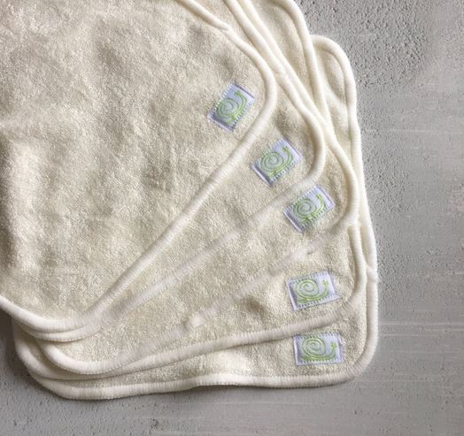 Reusable bamboo baby wipes by Baba & Boo x 5